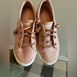 Women’s Sperry Size 7 LN